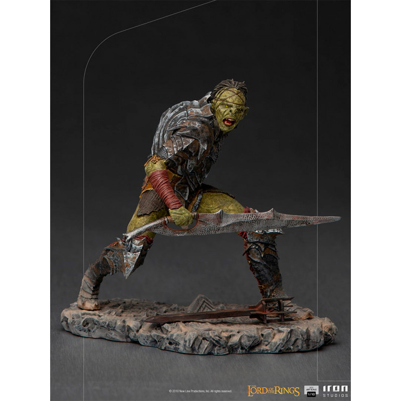 Фигурка Lord of the Rings Orc Swordsman 1:10